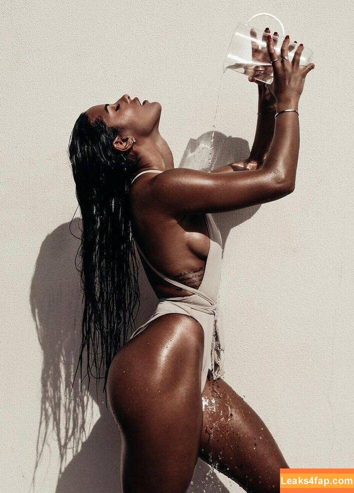 Katya Elise Henry / katyaelisehenry leaked photo photo #0687