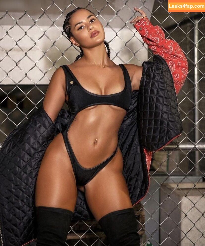 Katya Elise Henry / katyaelisehenry leaked photo photo #0864