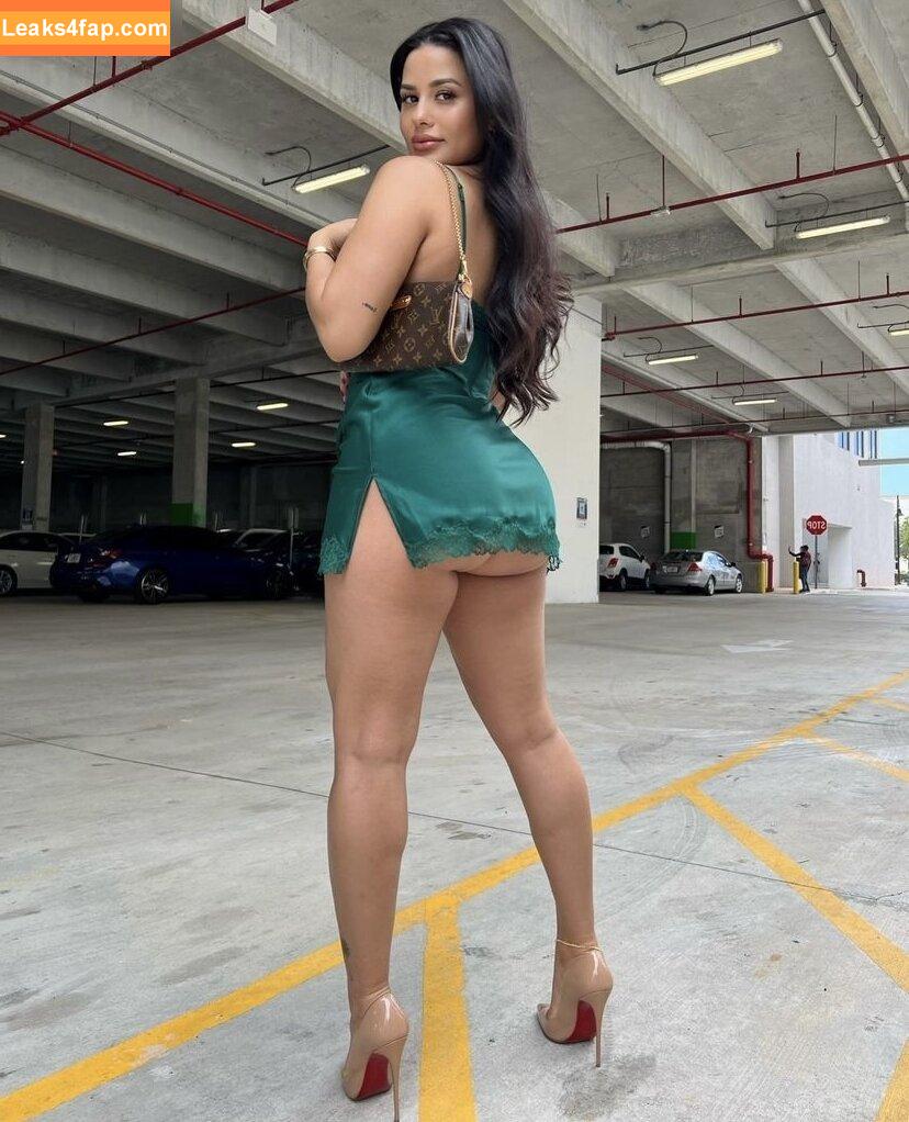 Katya Elise Henry / katyaelisehenry leaked photo photo #0865