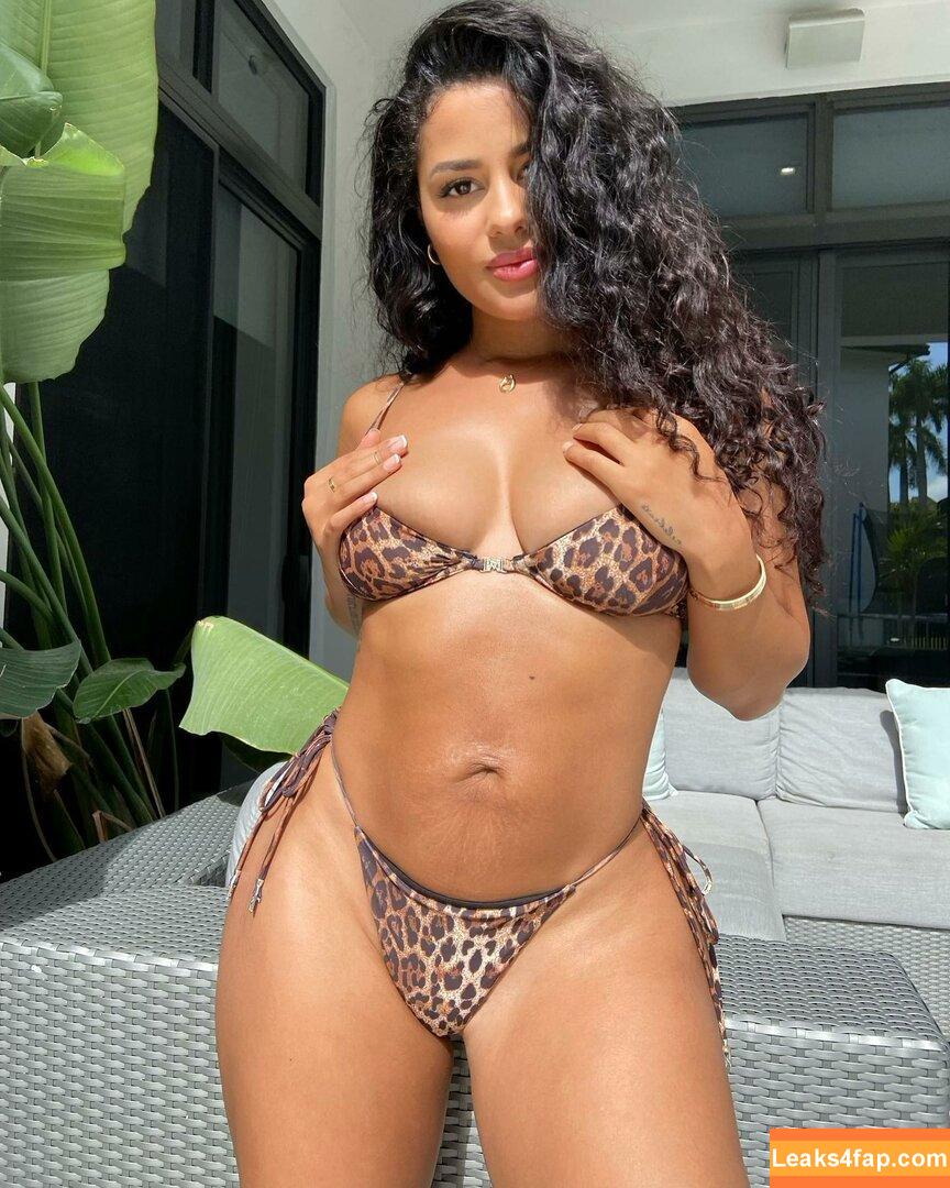 Katya Elise Henry / katyaelisehenry leaked photo photo #0898