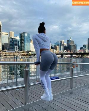 Katya Elise Henry photo #0031