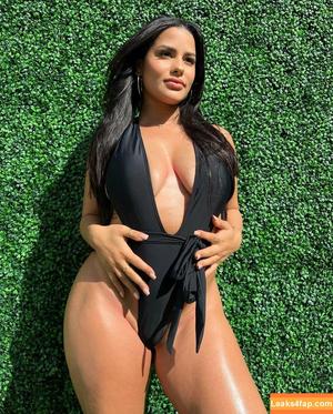 Katya Elise Henry photo #0128