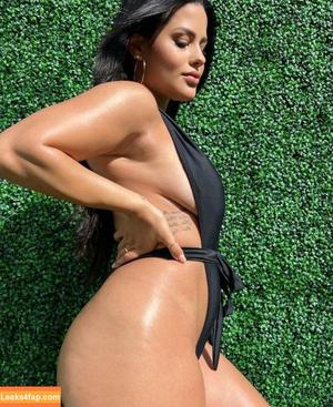 Katya Elise Henry photo #0138