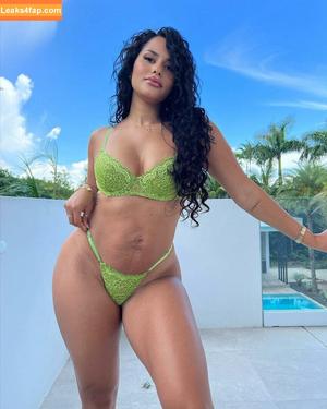 Katya Elise Henry photo #0203