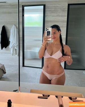 Katya Elise Henry photo #0214