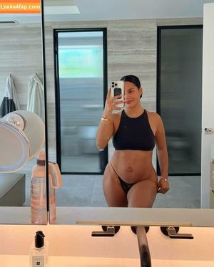 Katya Elise Henry photo #0267