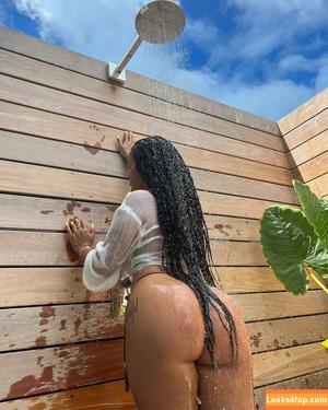 Katya Elise Henry photo #0271