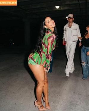 Katya Elise Henry photo #0327