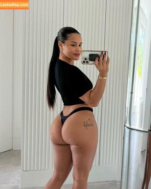 Katya Elise Henry photo #0348