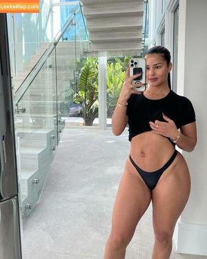 Katya Elise Henry photo #0349