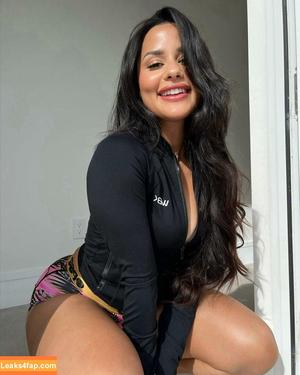 Katya Elise Henry photo #0364