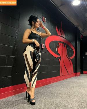 Katya Elise Henry photo #0409