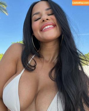 Katya Elise Henry photo #0461