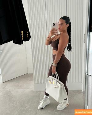 Katya Elise Henry photo #0468