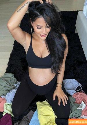 Katya Elise Henry photo #0532