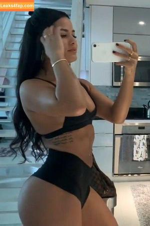 Katya Elise Henry photo #0591