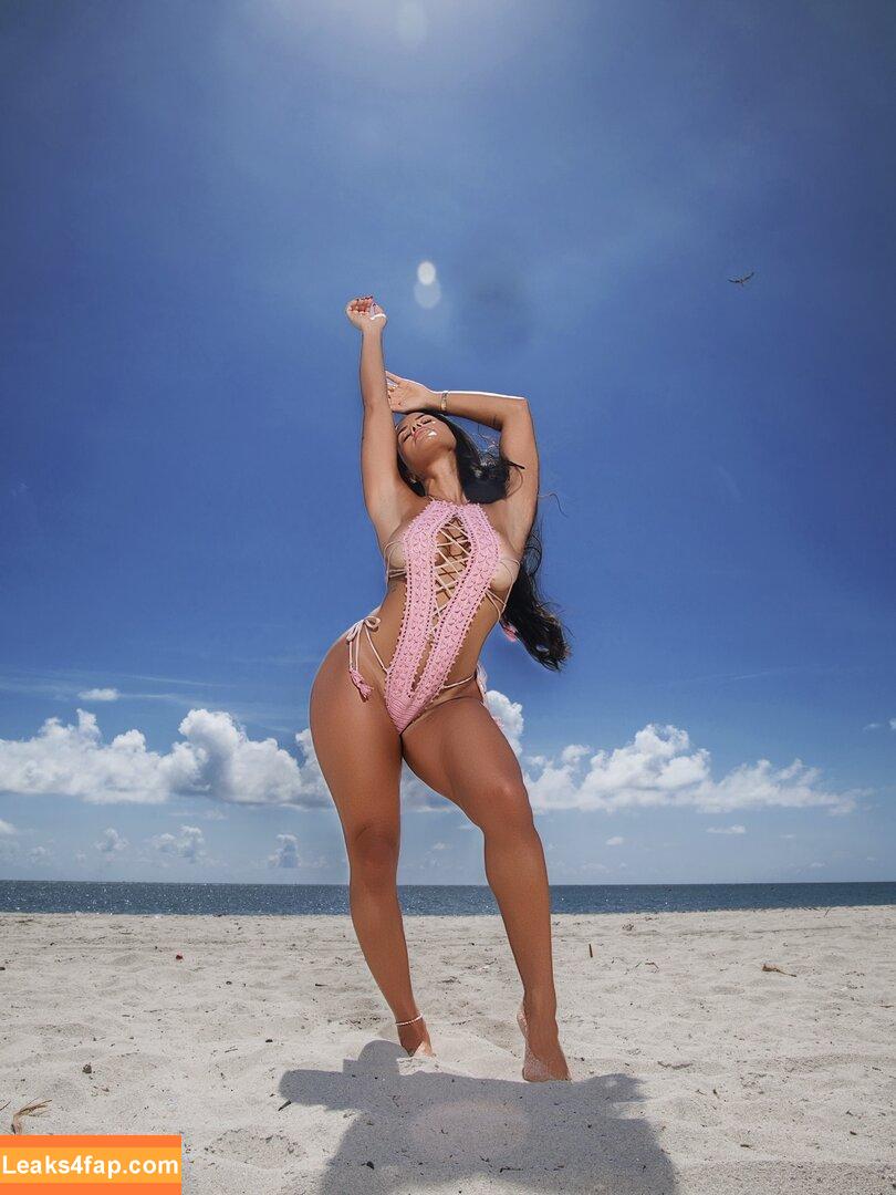Katya Elise Henry / katyaelisehenry слитое фото фото #1444