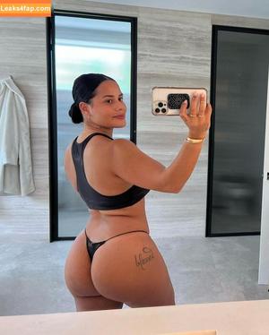 Katya Elise Henry photo #1099