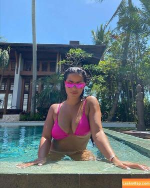 Katya Elise Henry photo #1170