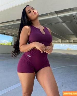 Katya Elise Henry photo #1176