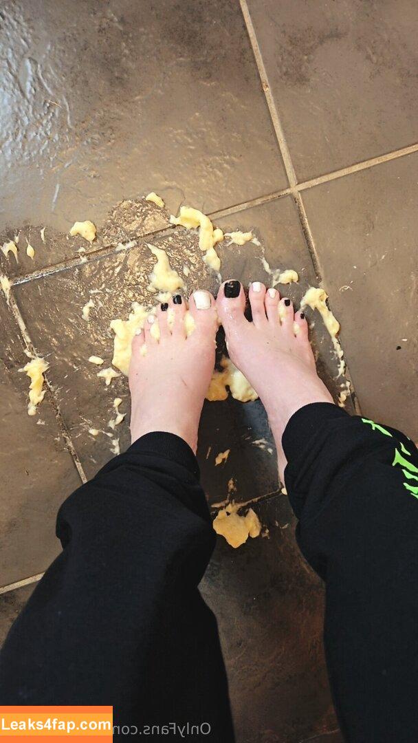 kawaii.feet.x /  leaked photo photo #0020
