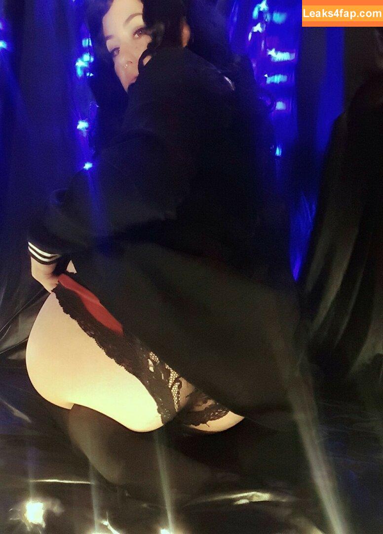 Kawaiiyummycums / thicccuubus / whoatakeiteasy leaked photo photo #0265