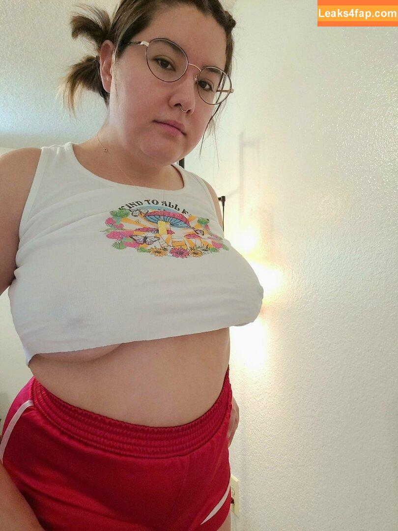 Kawaiiyummycums / thicccuubus / whoatakeiteasy leaked photo photo #0419