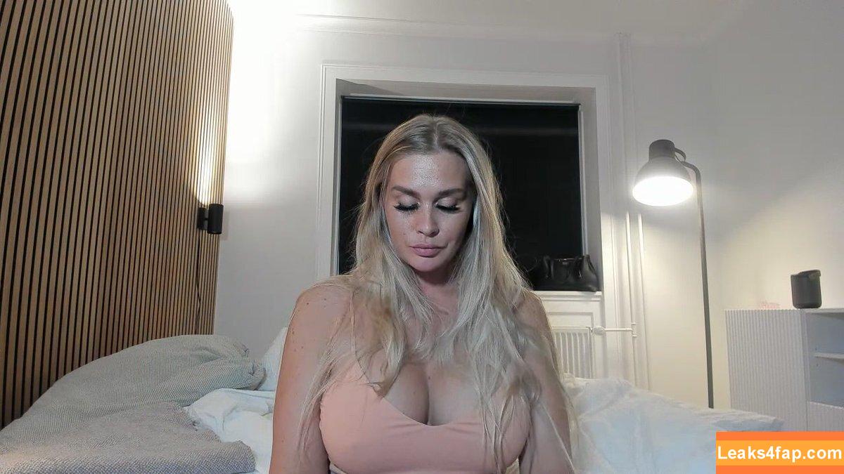 kayabarbara /  leaked photo photo #0014