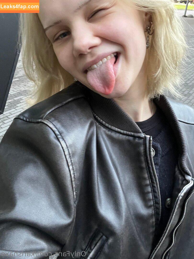 kayana_moon /  leaked photo photo #0016