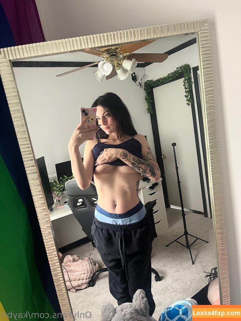 KayBri / kay.brixo leaked photo photo #0054