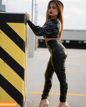 Kayla Braxton photo #0130