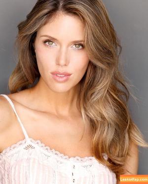 Kayla Ewell фото #0041