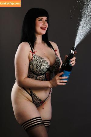 Kayla Jean Cosplay photo #0129