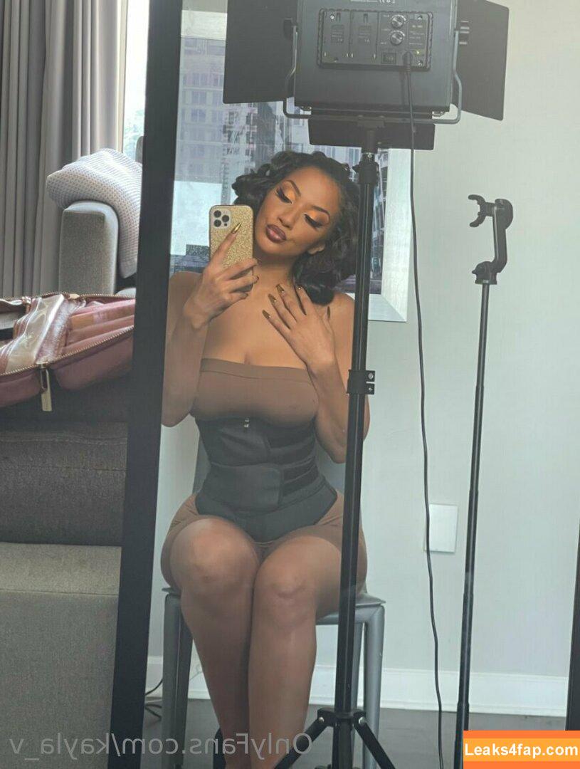 kayla_v /  leaked photo photo #0019