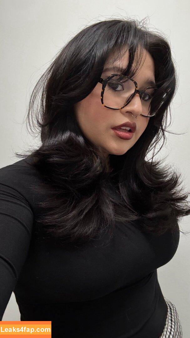 kaylafrom5to7 / kaylathinking leaked photo photo #0006