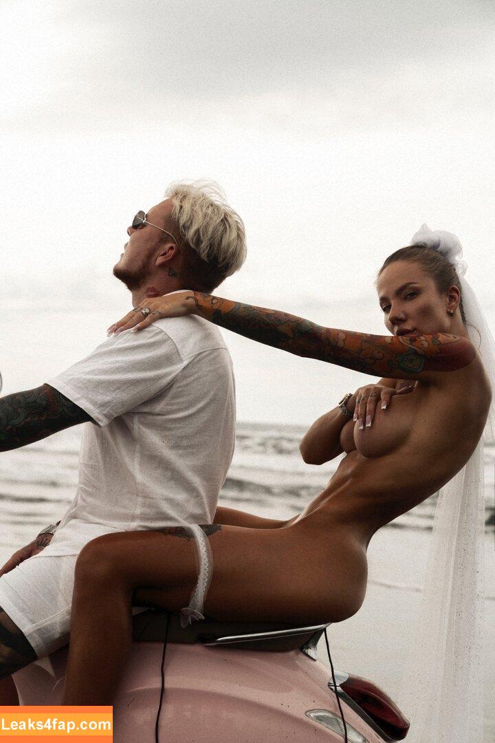 kaza.masha /  leaked photo photo #0007