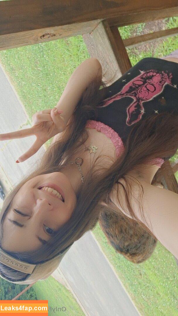 kccat / kcanxiety leaked photo photo #0002