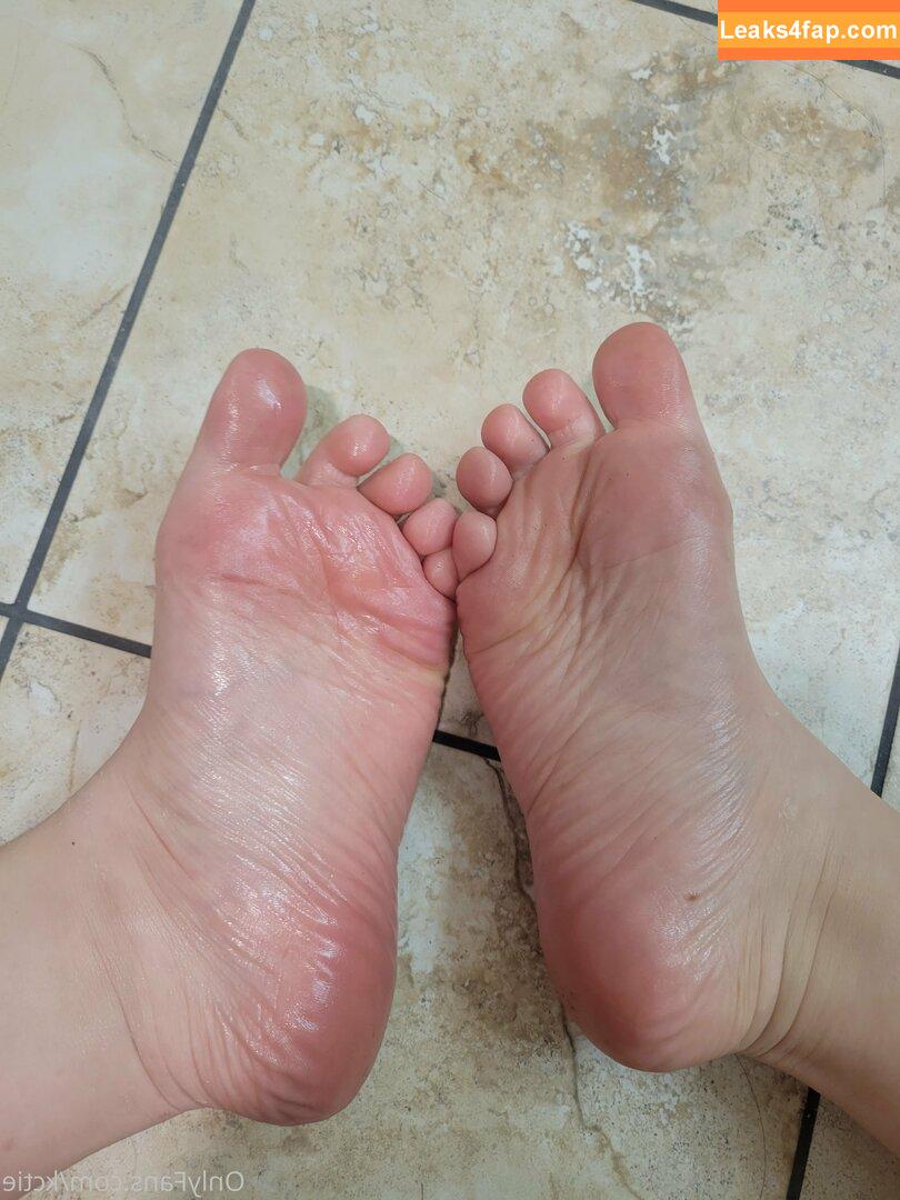 kctie / kztie leaked photo photo #0095