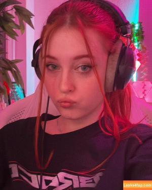 kdrkitten фото #0318