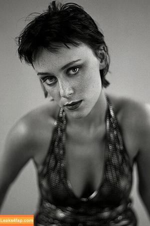 Keeley Hawes photo #0015