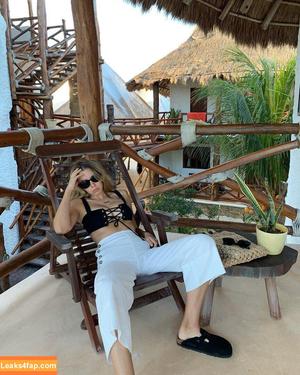 Keeley Hazel фото #0295