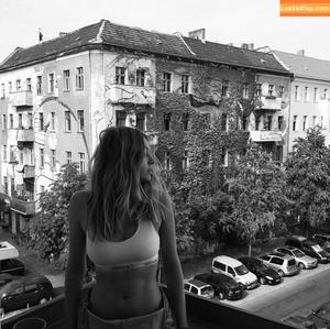 Keeley Hazel фото #0303