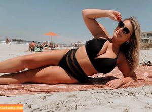 Keely Curry photo #0020