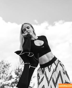 Keely Hodgkinson photo #0275