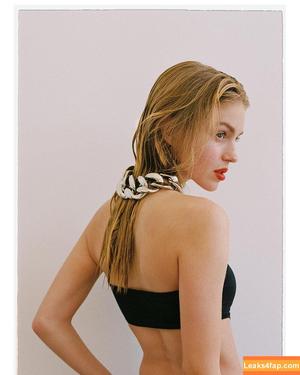 Keely Hodgkinson photo #0391