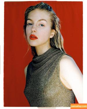 Keely Hodgkinson photo #0394