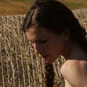 Keira Grant photo #0014
