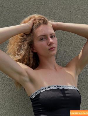 Keira Lhotan photo #0019