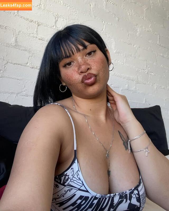 keisha.t.c_titus /  leaked photo photo #0002