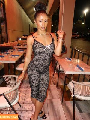 Kelani Jordan photo #0039